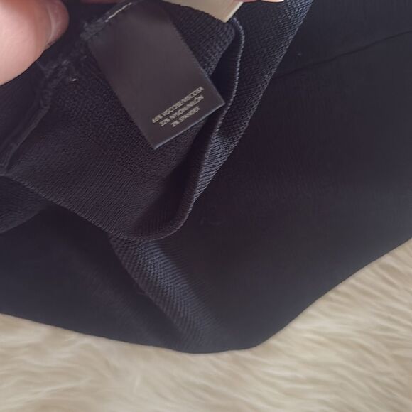 NWT Ann Taylor Elegant Black Top - Picture 4 of 4